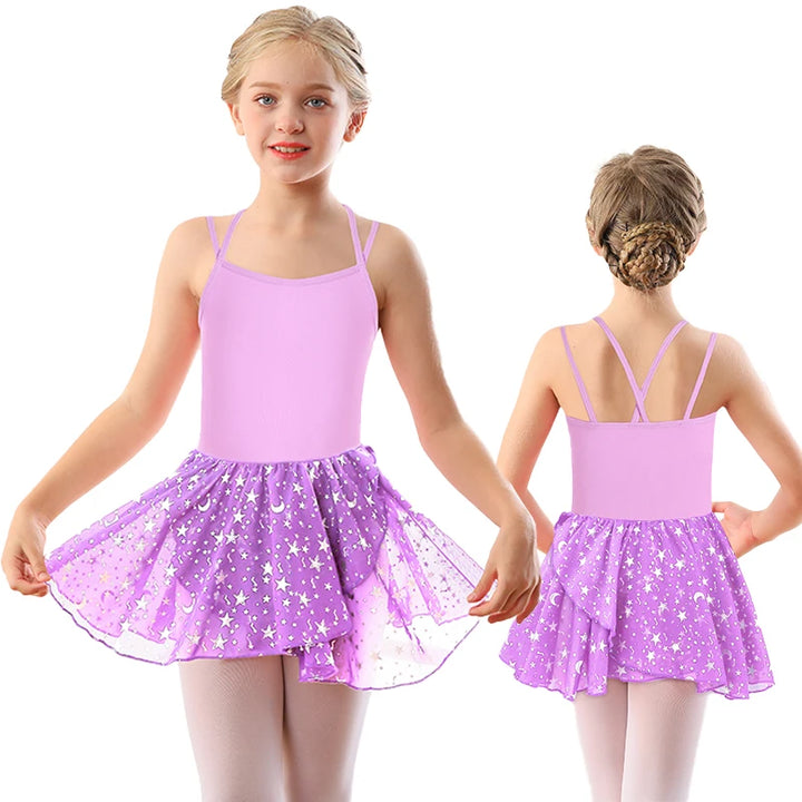 Justaucorps jupette brillante Bryanna manches & coloris au choix