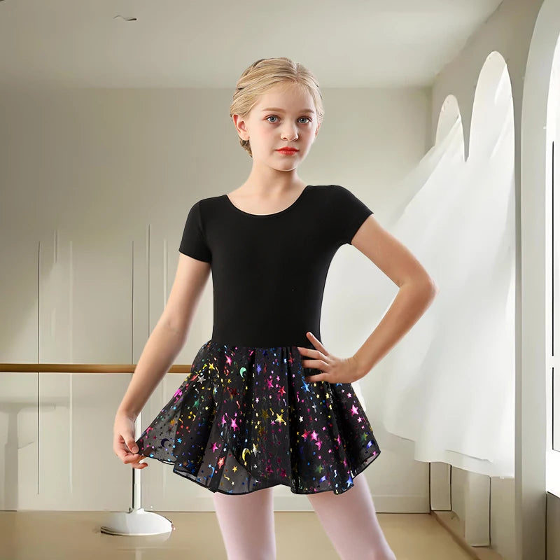 Justaucorps jupette brillante Bryanna manches & coloris au choix