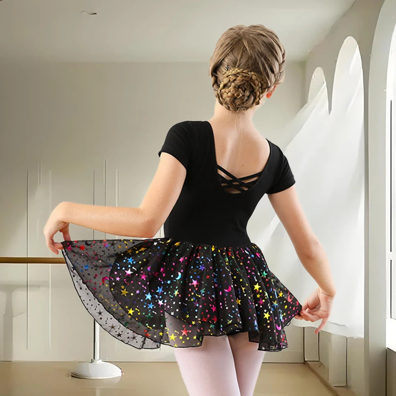 Justaucorps jupette brillante Bryanna manches & coloris au choix