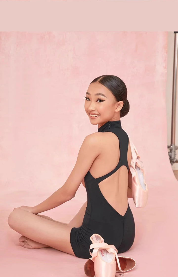 Combi-short col montant sans manche Alessandra