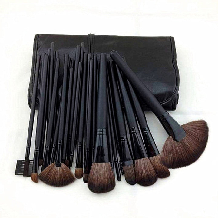 Set de 24 pinceaux de maquillage professionnel avec housse