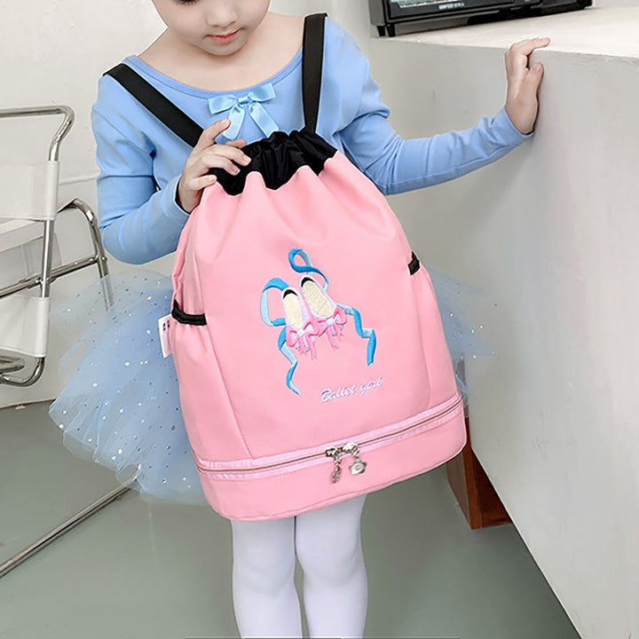 Sac à dos fille logos chaussons danse 5 coloris au choix