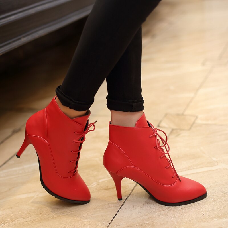 Bottines danse fermées Lilie rouge Talons de 9cm