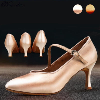 Chaussures de danse fermées Elisabeth beige Talons de 5.5 à 7.5 cm