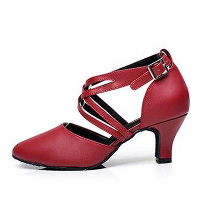 Chaussures de danse fermées coloris rouge - Talons de 5 à 8.3cm