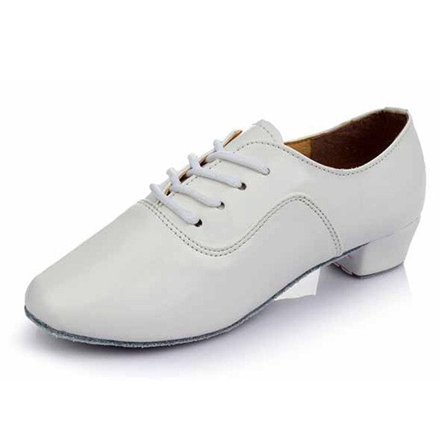 Chaussures de danse pour hommes - Sneakers à lacets - Coloris au choix: noir, blanc, or, argent - Au choix styles vernis ou mate - 2 hauteurs de talons disponibles - Dance Store